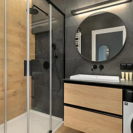 Nowoczesny Z Parkingiem W Sasiedztwie Starego Zoo By Renters Lejlighed