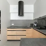 Nowoczesny Z Parkingiem W Sasiedztwie Starego Zoo By Renters * Poznań