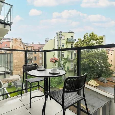 Lejlighed Nowoczesny Z Parkingiem W Sasiedztwie Starego Zoo By Renters Poznań