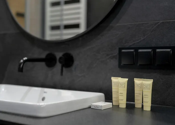 Nowoczesny Z Parkingiem W Sasiedztwie Starego Zoo By Renters