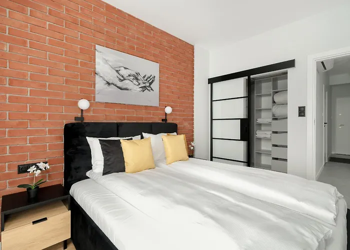 Apartment Nowoczesny Z Parkingiem W Sasiedztwie Starego Zoo By Renters Posen